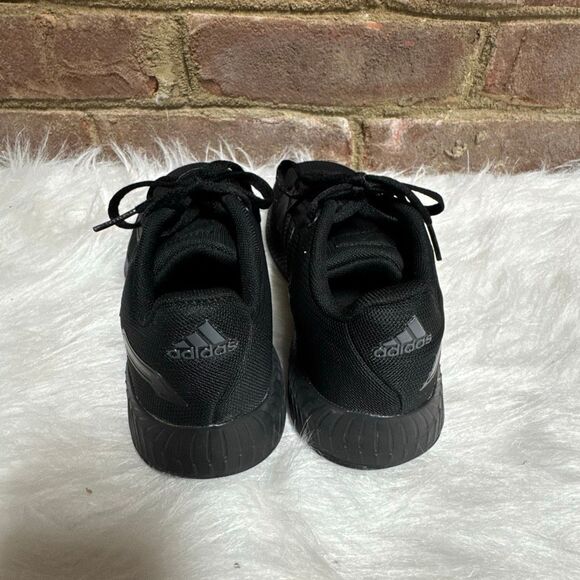 Adidas Kids Black Sneaker Size 13.5 - Picture 4 of 7